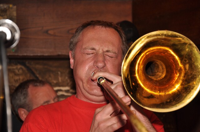 min 2009 06 04 huchette 106